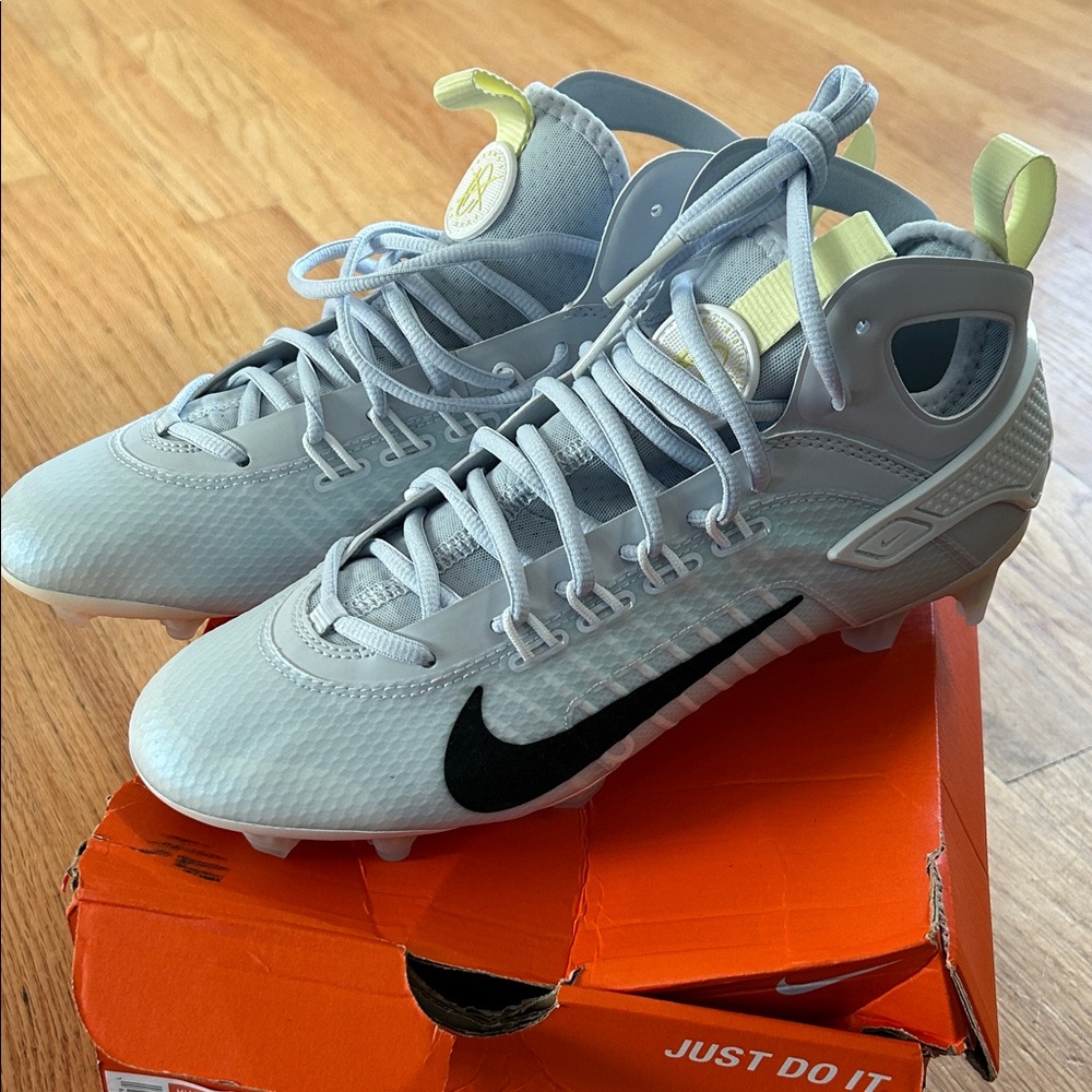 Nike huarache 9 mid lax SE cleats